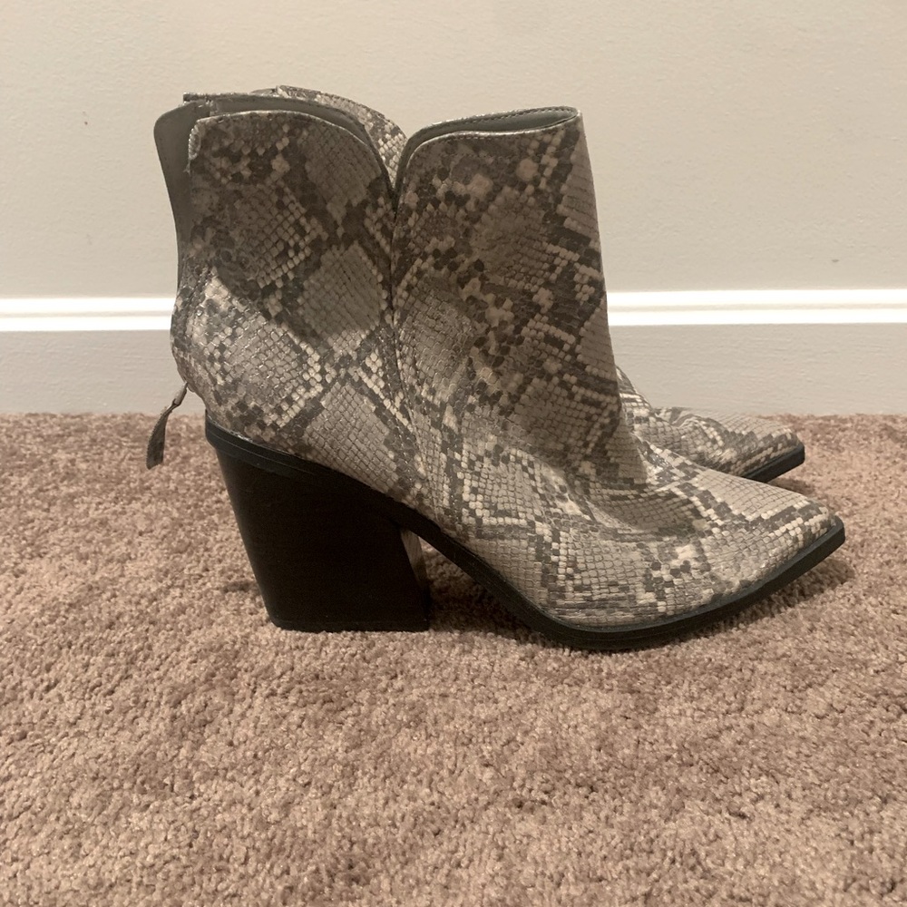 Gray snakeskin bootie